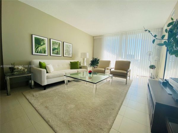 185 SW 7th St , Unit 1702, Miami, FL 33130