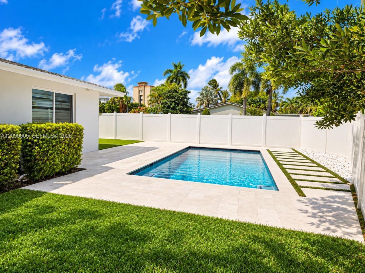 1046 SE 22nd Ave , Pompano Beach, FL 33062 Photo