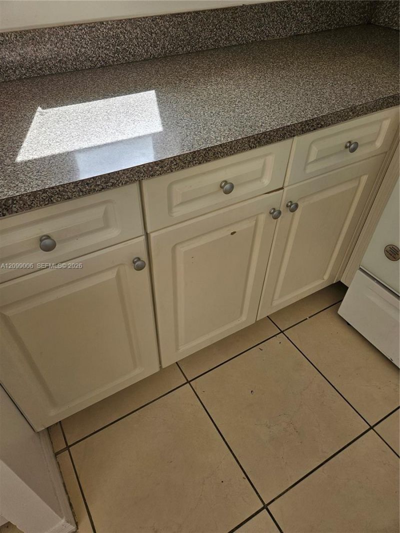 1638 SW 3rd St , Unit 302, Miami, FL 33135 Photo