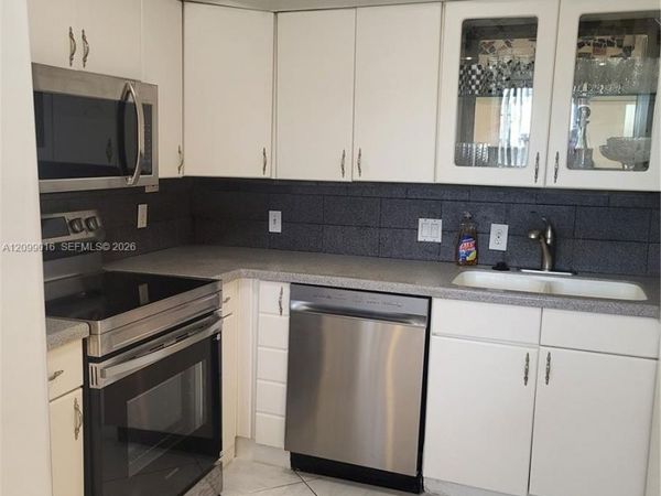 2050 Newcastle C , Unit 2050 C, Boca Raton, FL 33434