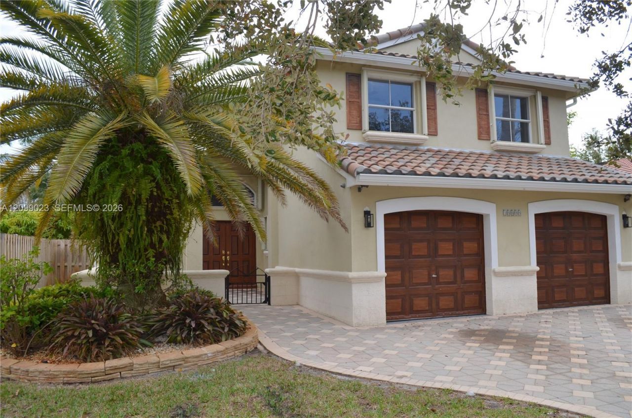 18808 NW 24th Pl , Pembroke Pines, FL 33029 Photo