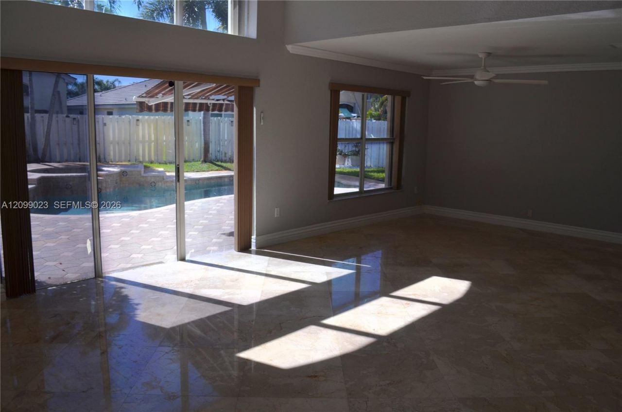 18808 NW 24th Pl , Pembroke Pines, FL 33029 Photo
