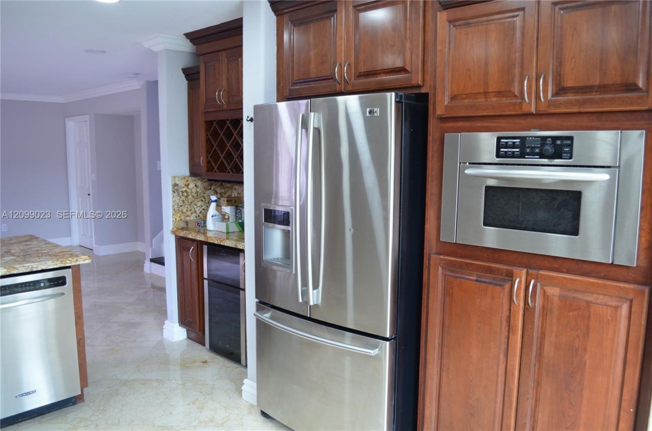 18808 NW 24th Pl , Pembroke Pines, FL 33029 Photo