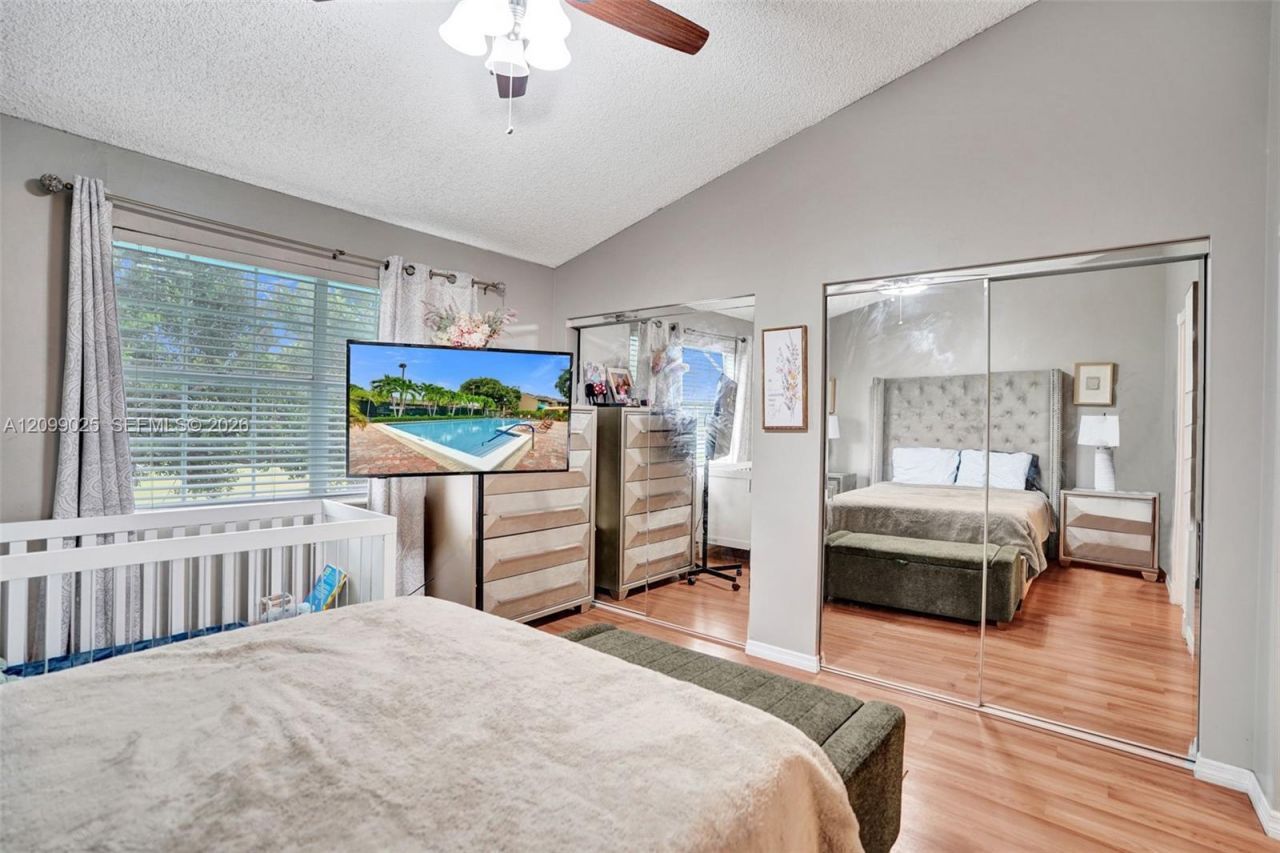 7212 Woodmont Ave, Tamarac, FL 33321 Photo