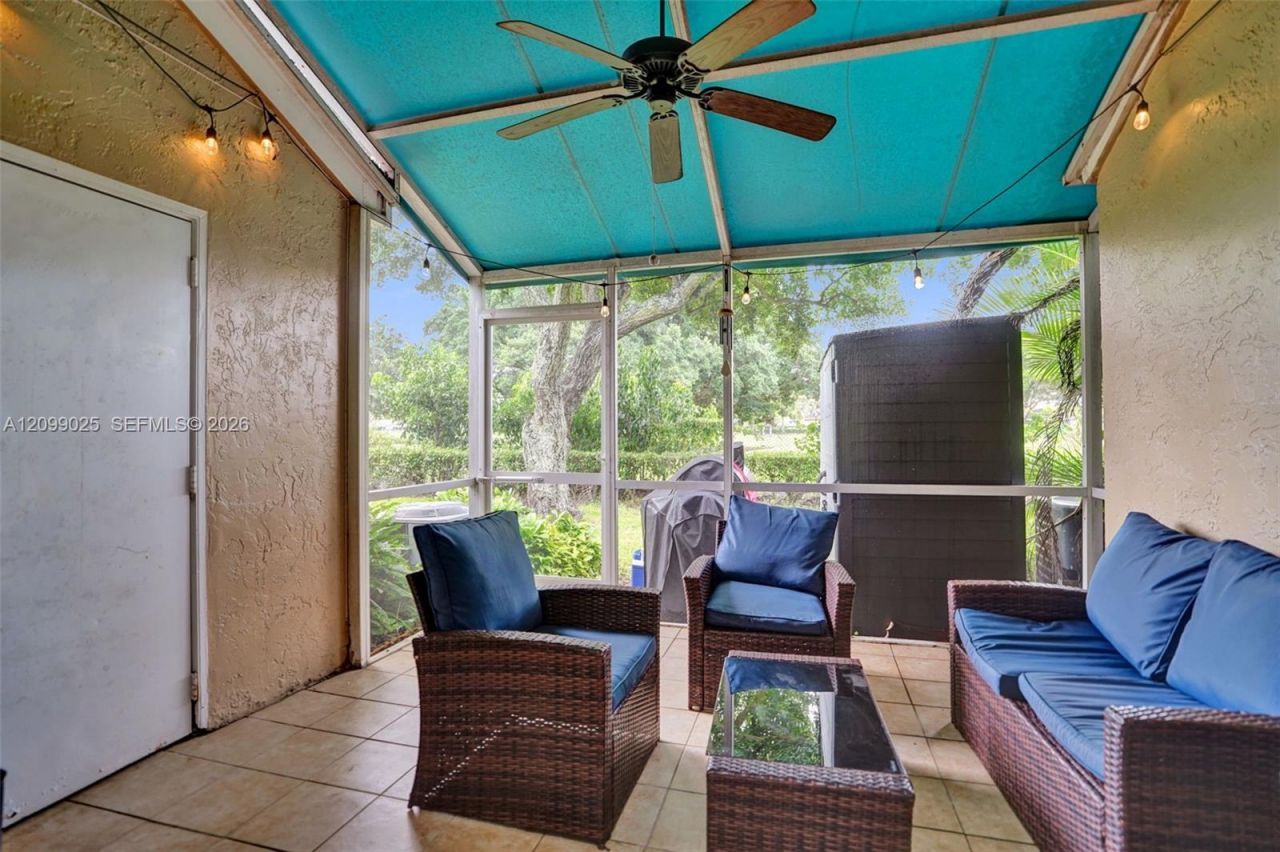 7212 Woodmont Ave , Tamarac, FL 33321 Photo