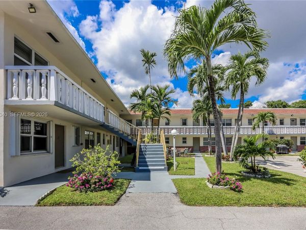 1550 N 12th Ct , Unit 1A, Hollywood, FL 33019