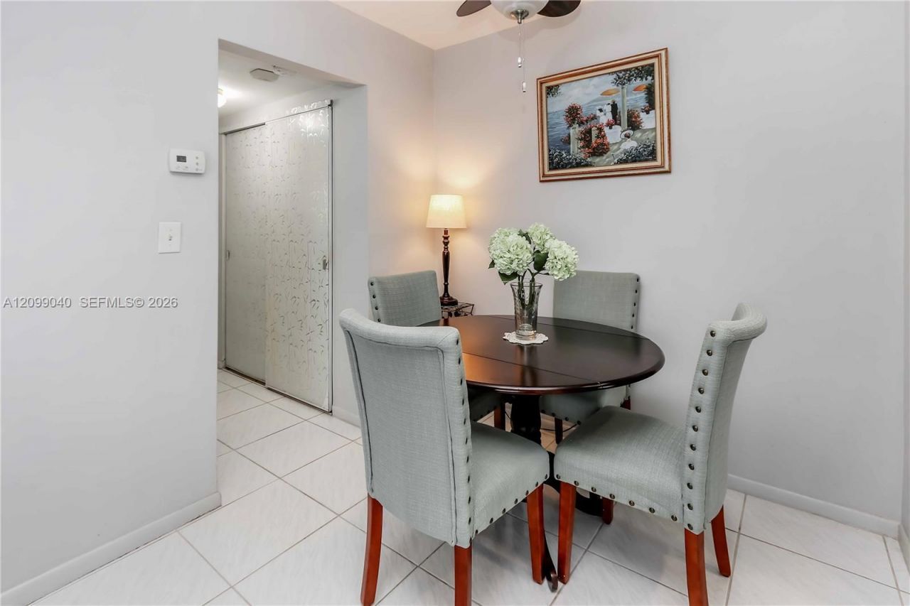 1550 N 12th Ct , Unit 1A, Hollywood, FL 33019 Photo