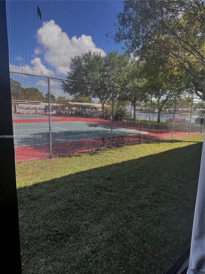 200 Berkley Rd , Unit 123, Hollywood, FL 33024 Photo