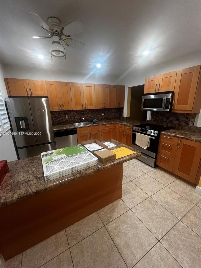 200 Berkley Rd , Unit 123, Hollywood, FL 33024 Photo