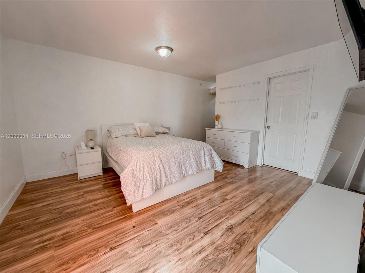 4705 NW 7th St , Unit 408-7, Miami, FL 33126 Photo