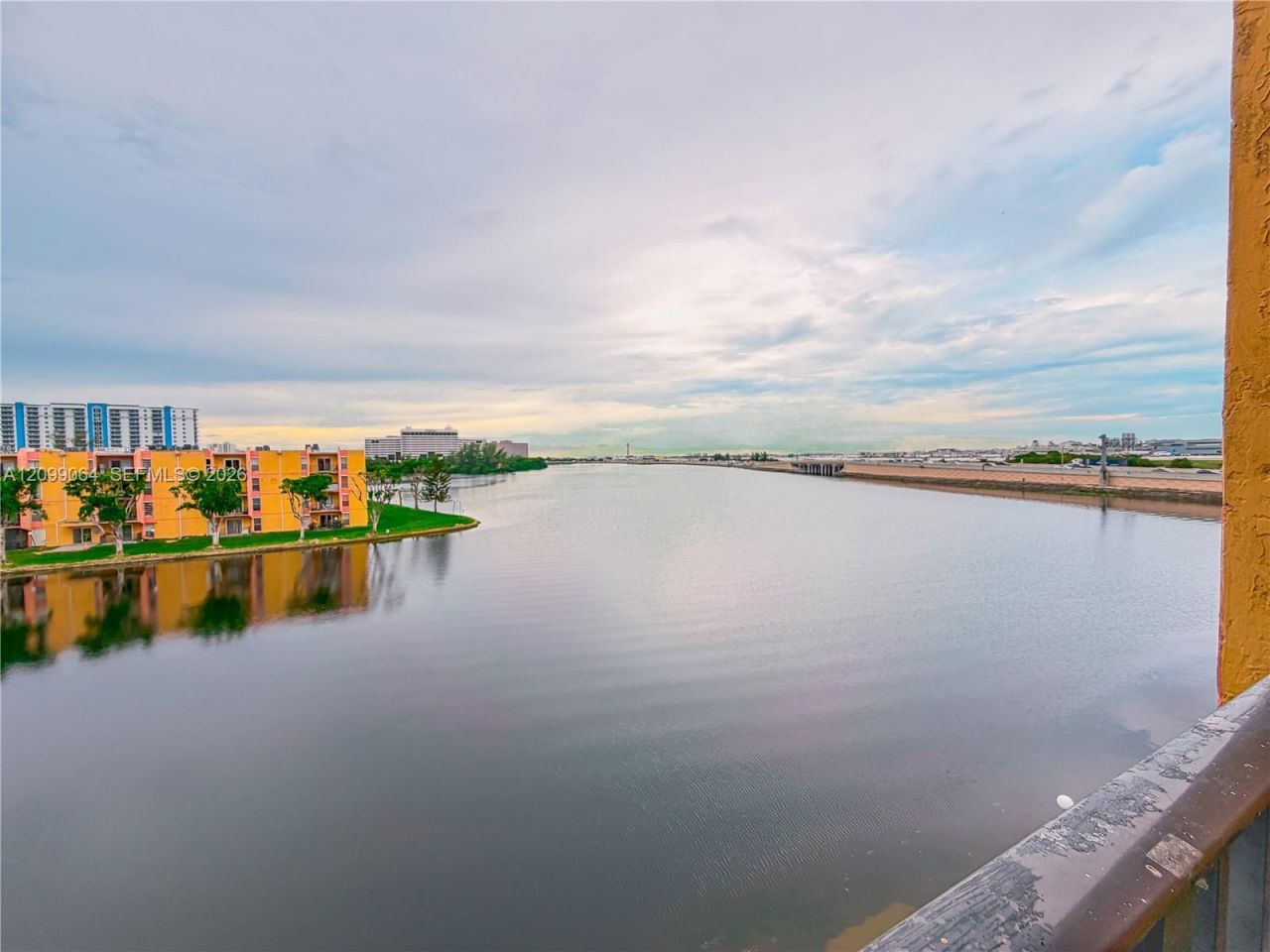 4705 NW 7th St , Unit 408-7, Miami, FL 33126 Photo