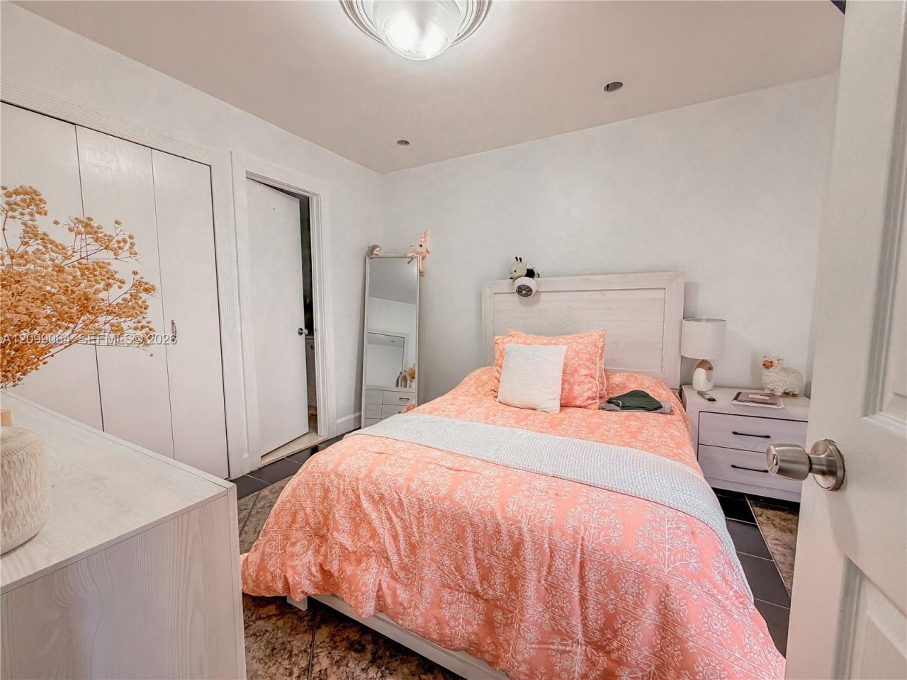 4705 NW 7th St , Unit 408-7, Miami, FL 33126 Photo