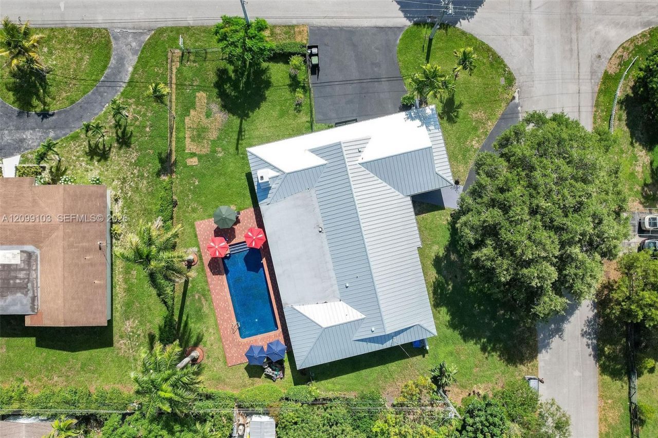 7980 SW 108th St , Miami, FL 33156 Photo