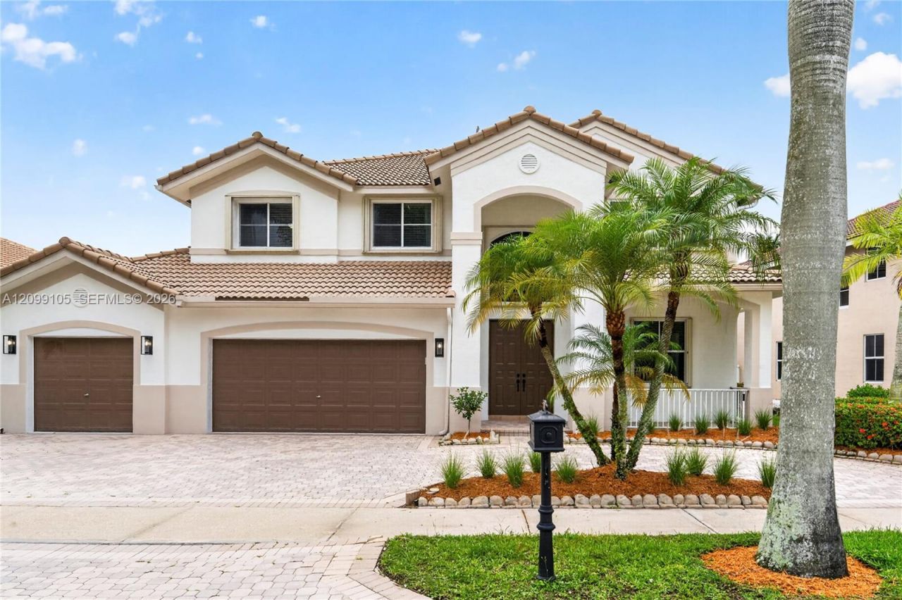 2432 Deer Creek Rd , Weston, FL 33327 Main Photo