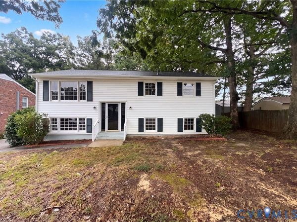 107 School Avenue , Colonial Heights, VA 23834
