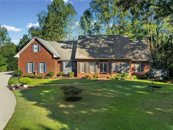 2535 Kings Court, Cumming, GA 30040