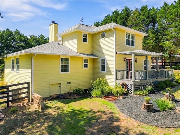 110 Spruce Pine Street , Tate, GA 30177