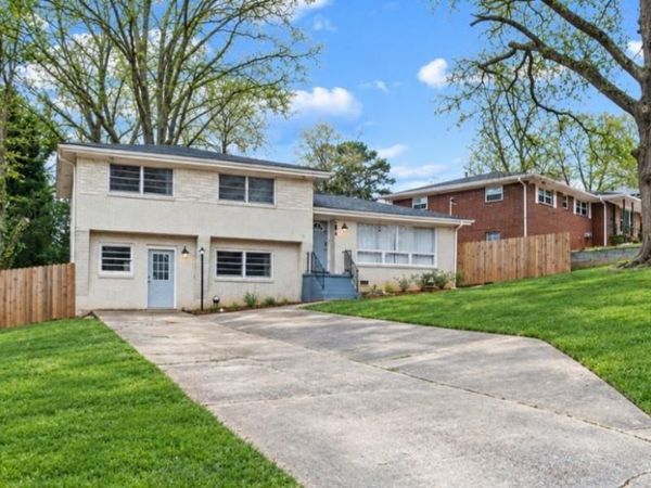 2971 Valley Ridge Drive , Decatur, GA 30032