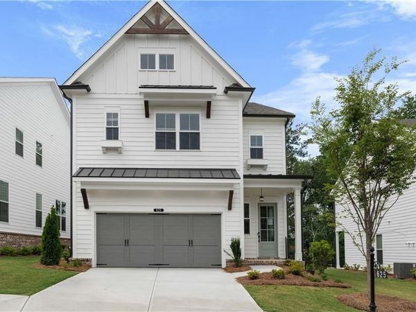 610 Silva Street , Cumming, GA 30040