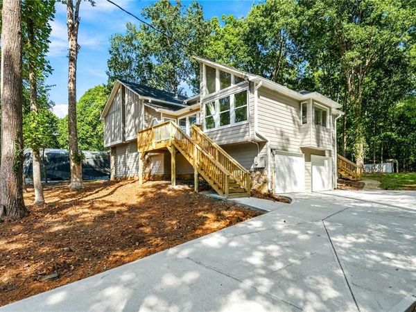 745 Cedar Creek Way, Woodstock, GA 30189