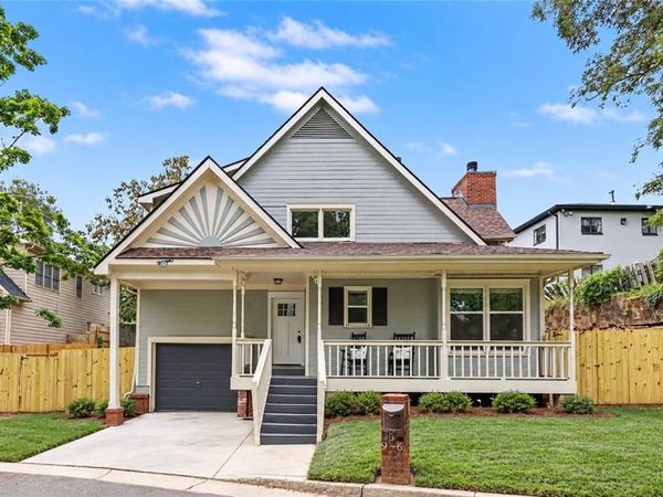 956 Oak Street SW, Atlanta, GA 30310
