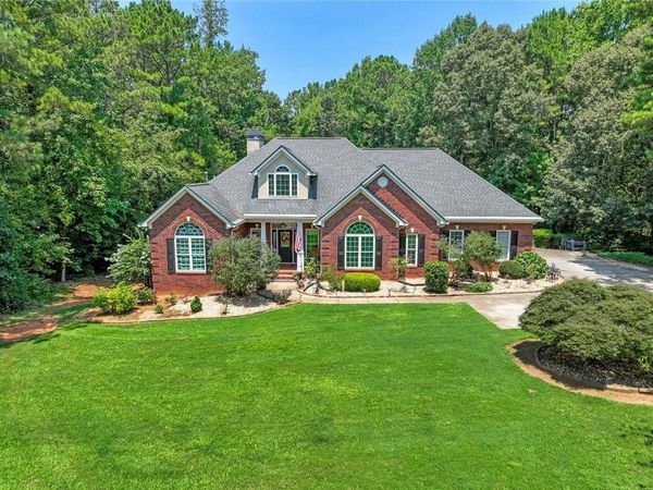 315 Monroe Drive , Mcdonough, GA 30252