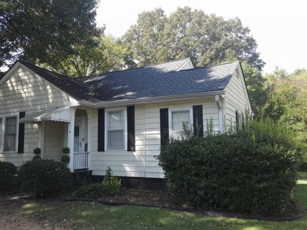 6 N Terrace Avenue , Lindale, GA 30147