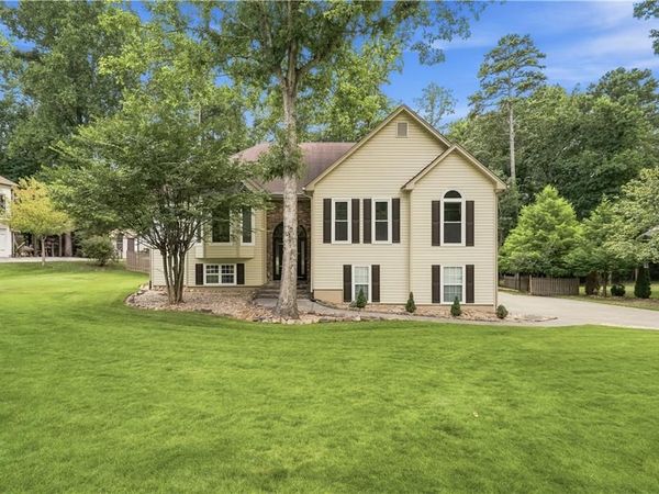 3850 Pilgrim Mill Road , Cumming, GA 30041