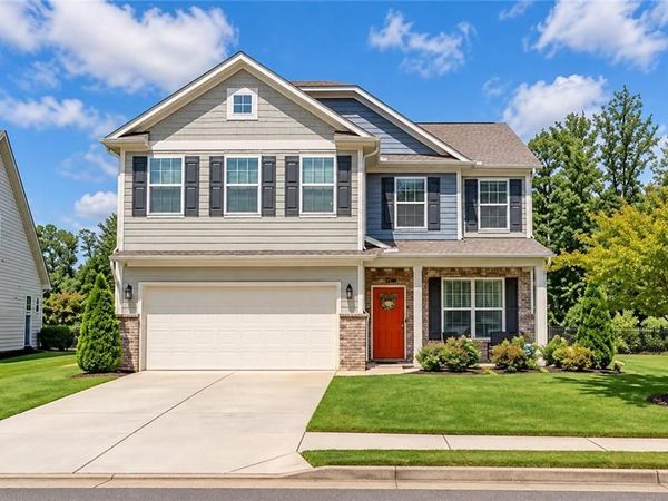 42 Sinclair Circle , Hoschton, GA 30548