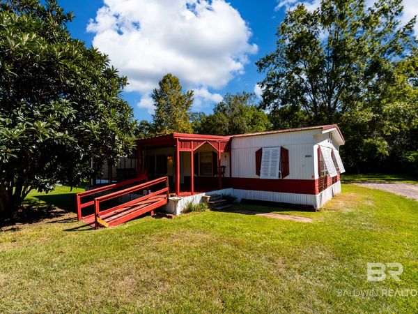 9047 Ingleside Avenue, Irvington, AL 36544