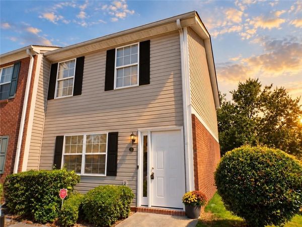 28 Princeton Place Drive , Adairsville, GA 30103