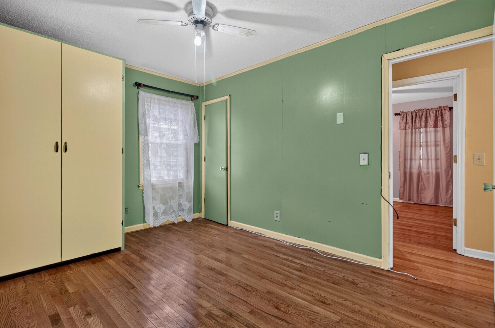 725 Hoss Road Photo 13