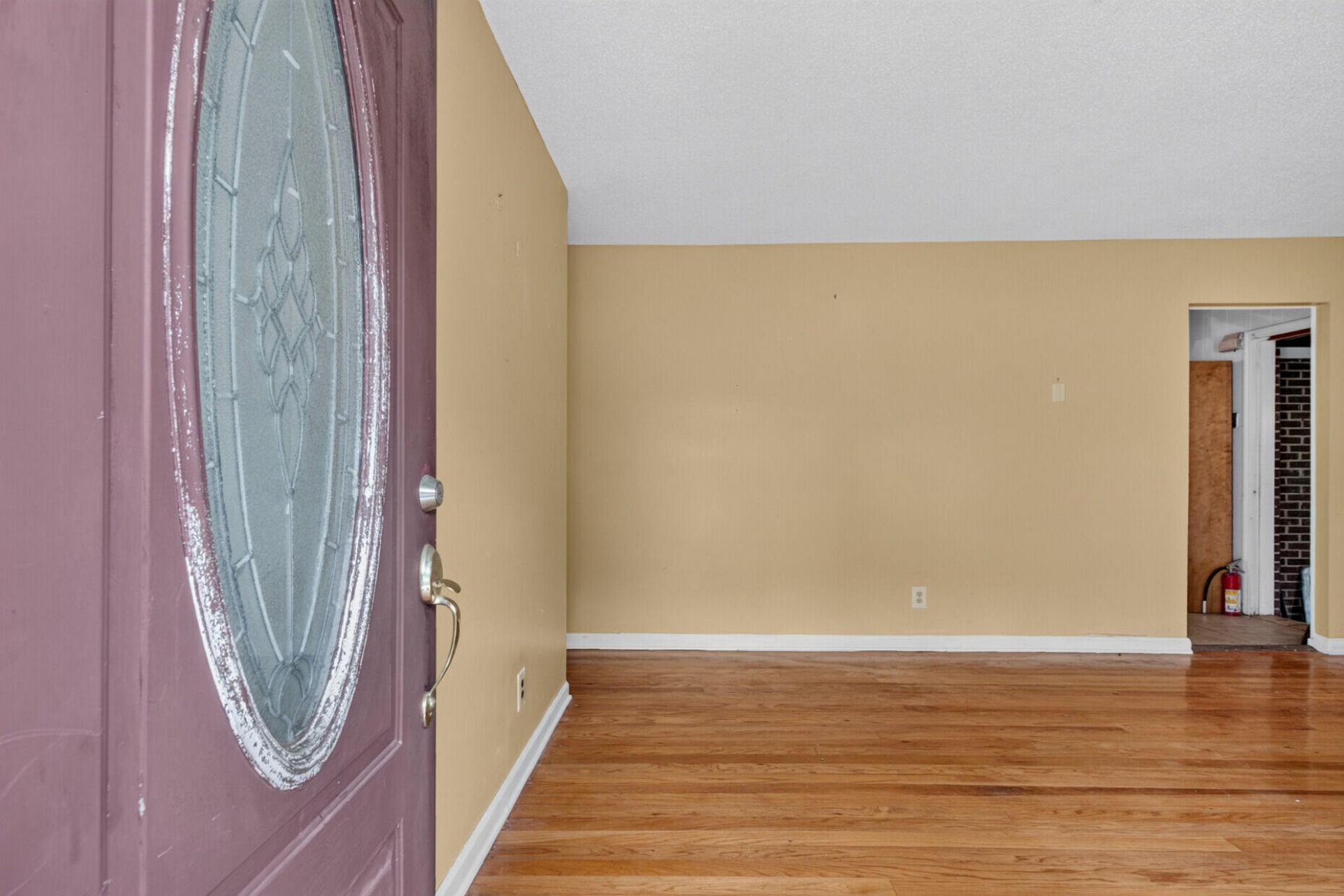 725 Hoss Road Photo 5
