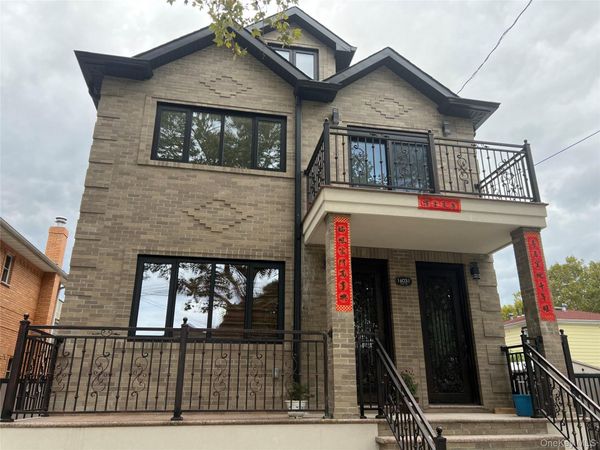 160-31 73rd Avenue, Unit 2FL, Fresh Meadows, NY 11366
