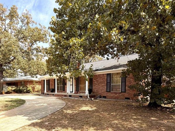 4804 N Locust Street, North Little Rock, AR 72116