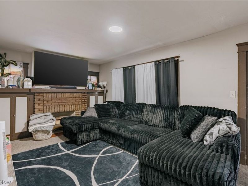 3527 W 125th Street, Cleveland, OH 44111 Photo 3