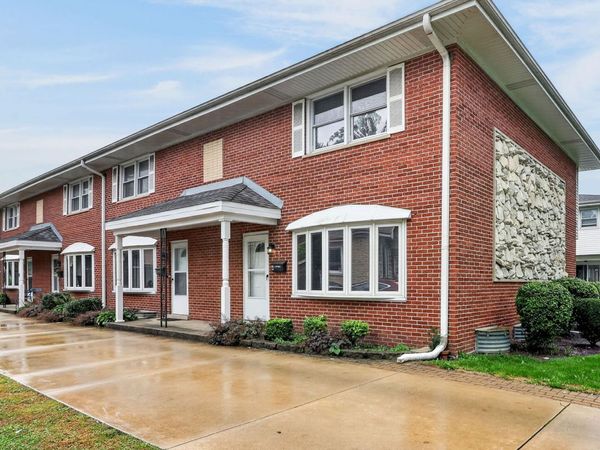 517 Barnsdale Road , Unit A, La Grange Park, IL 60526