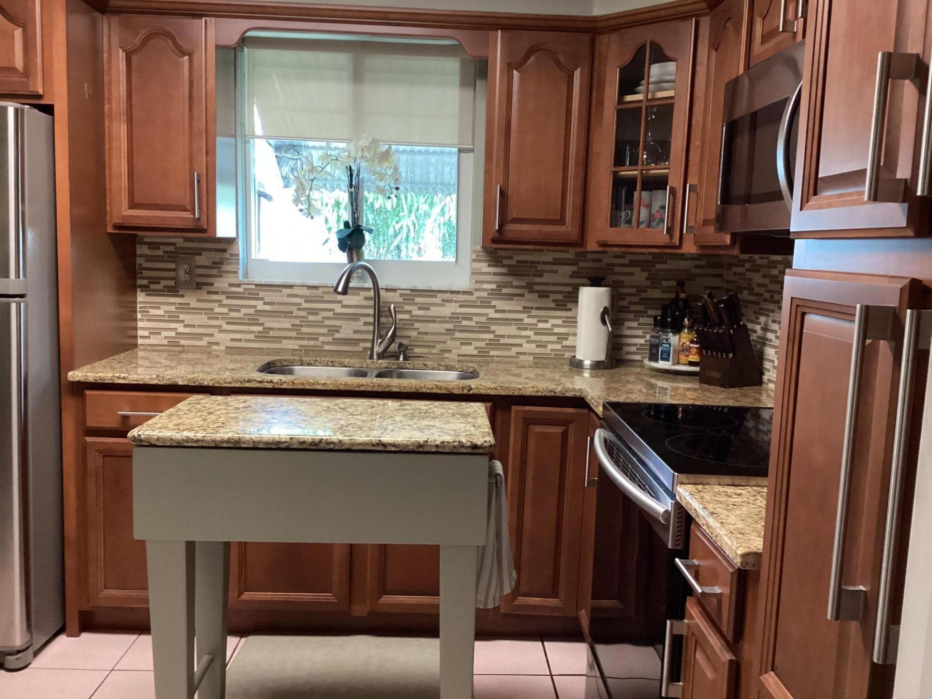720 SW 69th Avenue, Pembroke Pines, FL 33023 Photo