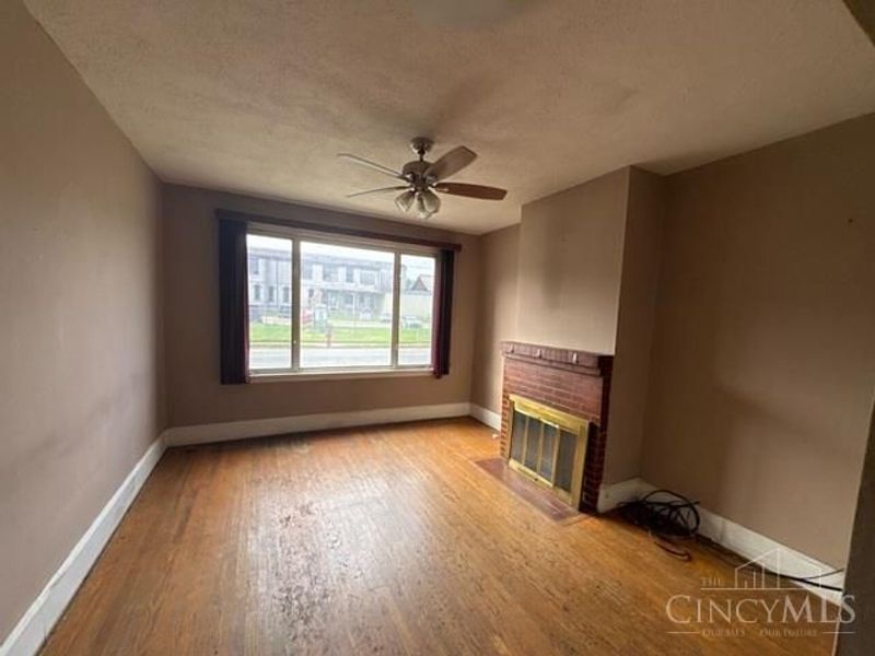 132 N River Street, Franklin, OH 45005 Photo 3