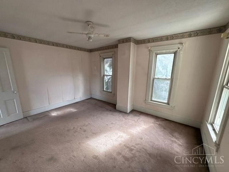 132 N River Street, Franklin, OH 45005 Photo 8