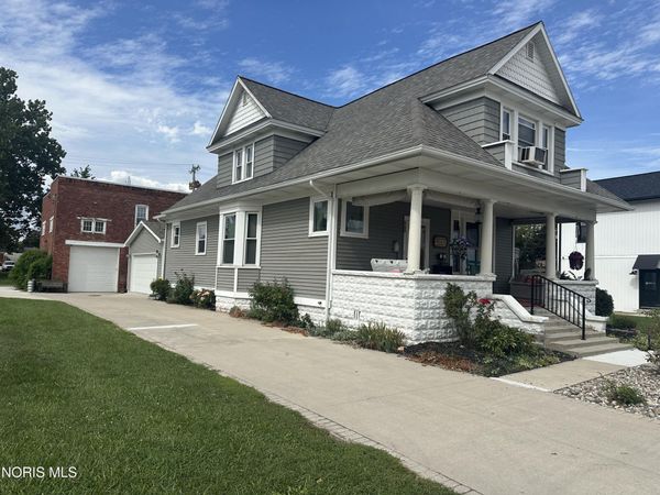 660 Perry Street , Defiance, OH 43512