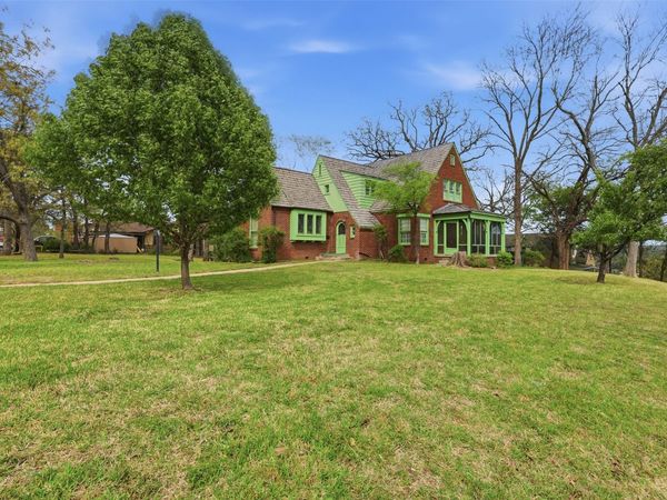 422 S Highland , Ada, OK 74820