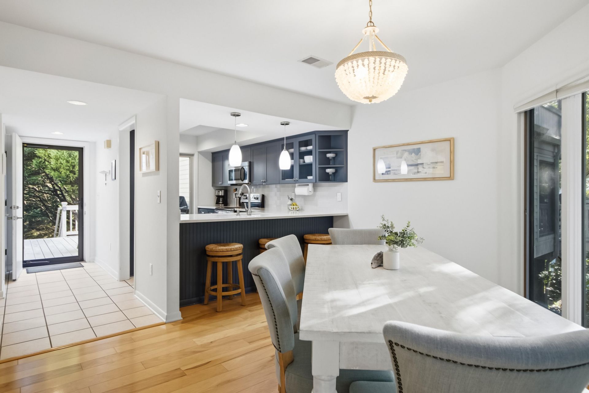 768 Spinnaker Court Photo 11