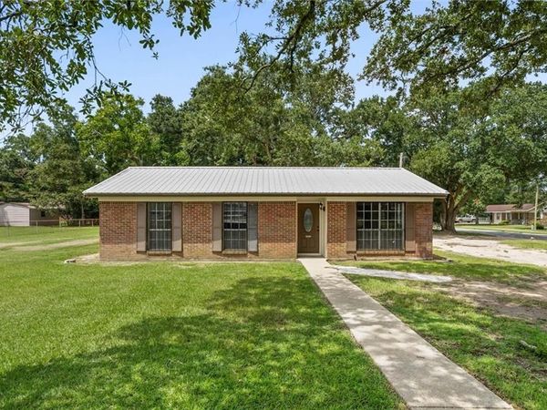 400 W 9th Avenue , Foley, AL 36535