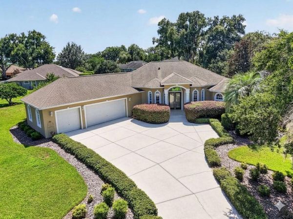 6053 SPINNAKER LOOP , LADY LAKE, FL 32159