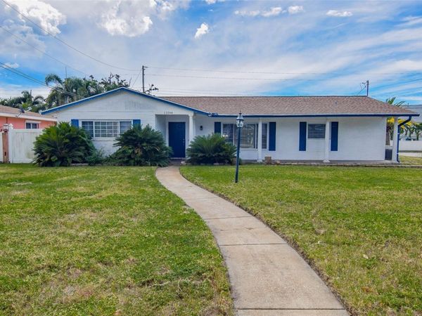 13594 MONALEE AVENUE , SEMINOLE, FL 33776