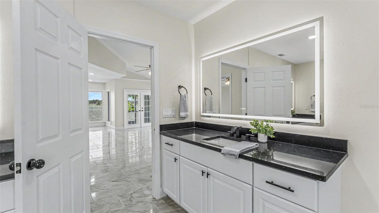 5934 Pier Place Drive, Lakeland, FL 33813 Photo