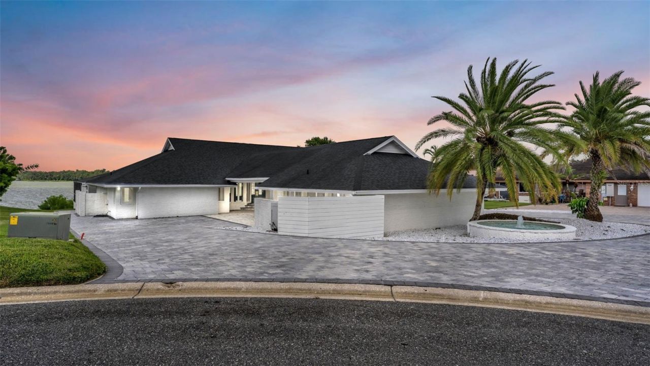 5934 Pier Place Drive, Lakeland, FL 33813 Photo