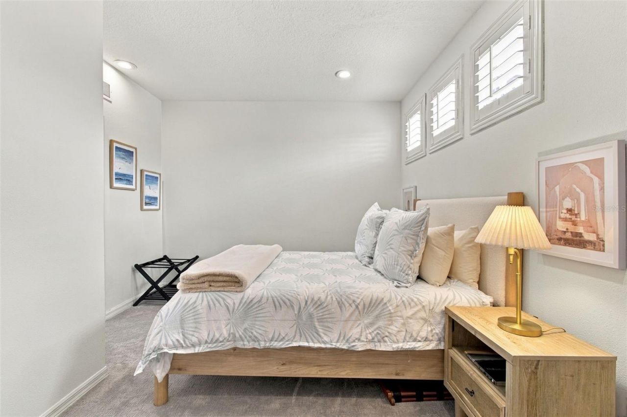 10306 Marchmont Court, Tampa, FL 33626 Photo