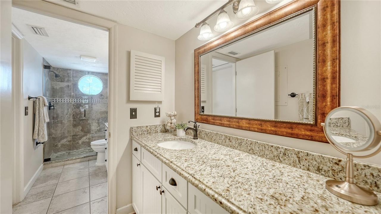 1350 Siesta Bayside Drive , Unit 1350B, Sarasota, FL 34242 Photo